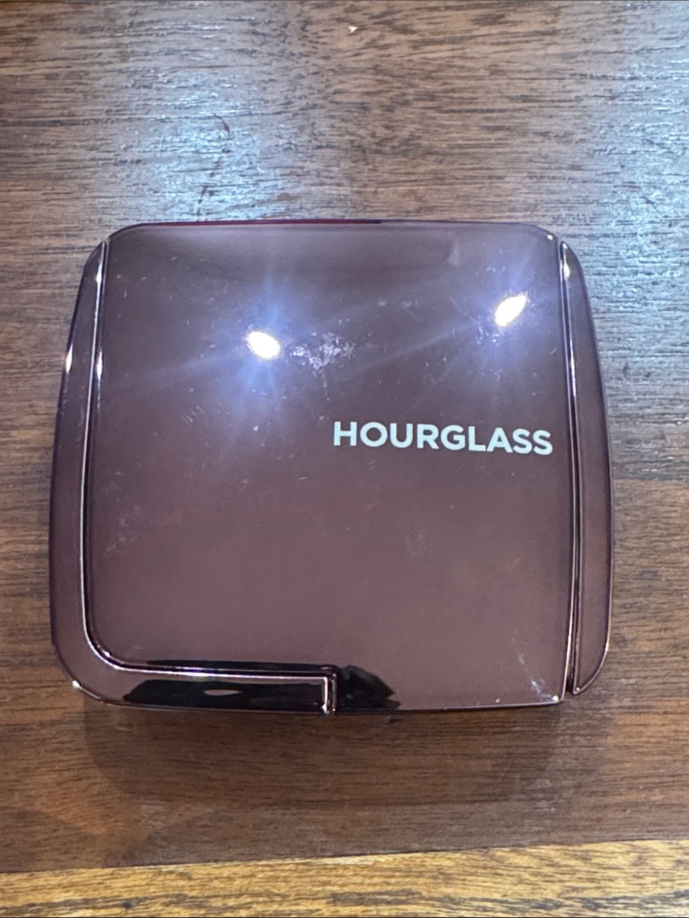 Hourglass Ambient Lighting Powder Diffused Light Compact Case .35oz NEW